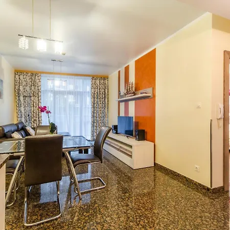 Arka Apartment